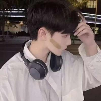 5个字情侣网名古风唯美--星期八领证@,星期九