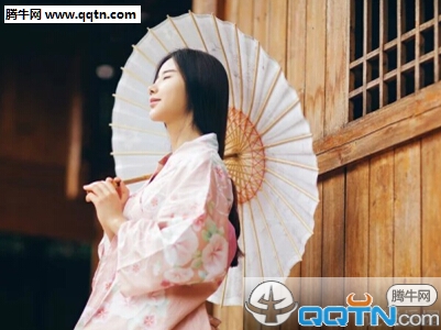 自己一个情人节的说说--**当你出现在我生命