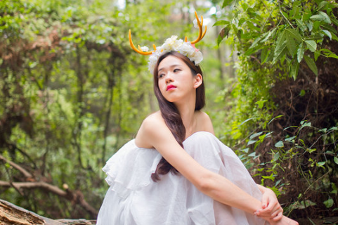 二月二龙抬头理发的说说句子 **理发师不单样是专