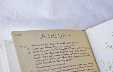 适合愚人节给发的空间说说、牵挂，是因为掂念，惦