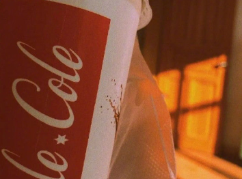 女士生日碰上儿童节的说说