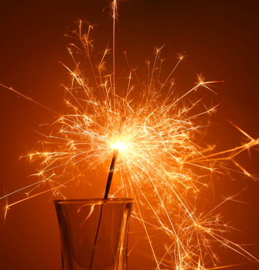 马上到情人节了的说说