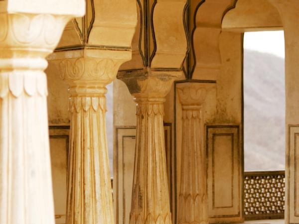 祝福女性三八妇女节的诗句_愿你们，幸福在，快乐