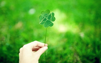 9岁女儿六一儿童节快乐说说 亲爱的小羽绒们~~~