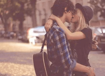 新年元旦老年人祝福语大全_庭前春未暖，山后雪还