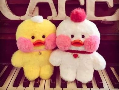 21年大寒腊八节祝福语动态图 腊梅不惧寒风凛冽，盛