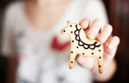 女生2021最伤感微信昵称_joanne乔安妮美