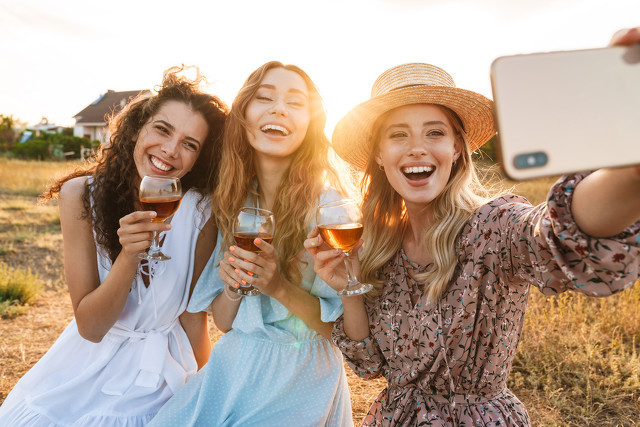 除夕说说心情短语人生感悟 过了零点我们就是一起