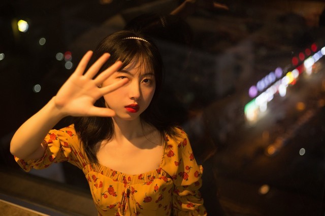 除夕夜在街上说说 除夕夜放烟花说说