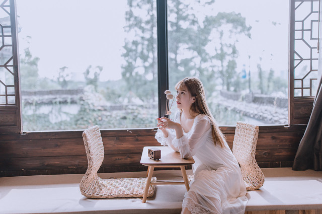 愚人节祝福女友的留言 冬瓜哈密瓜，你是我的