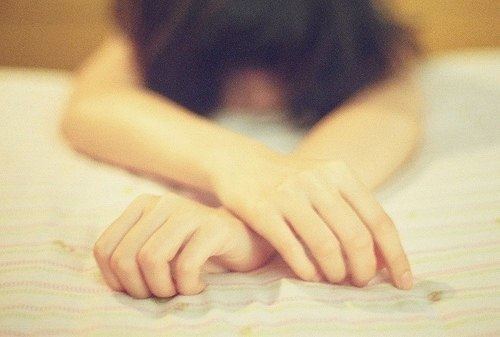 情场浪女伤感个性签名 然后放飞