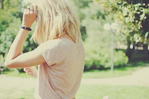 一句话内涵无节操超级搞笑签名2021精选 有时候经历过某些事，、就算是错的