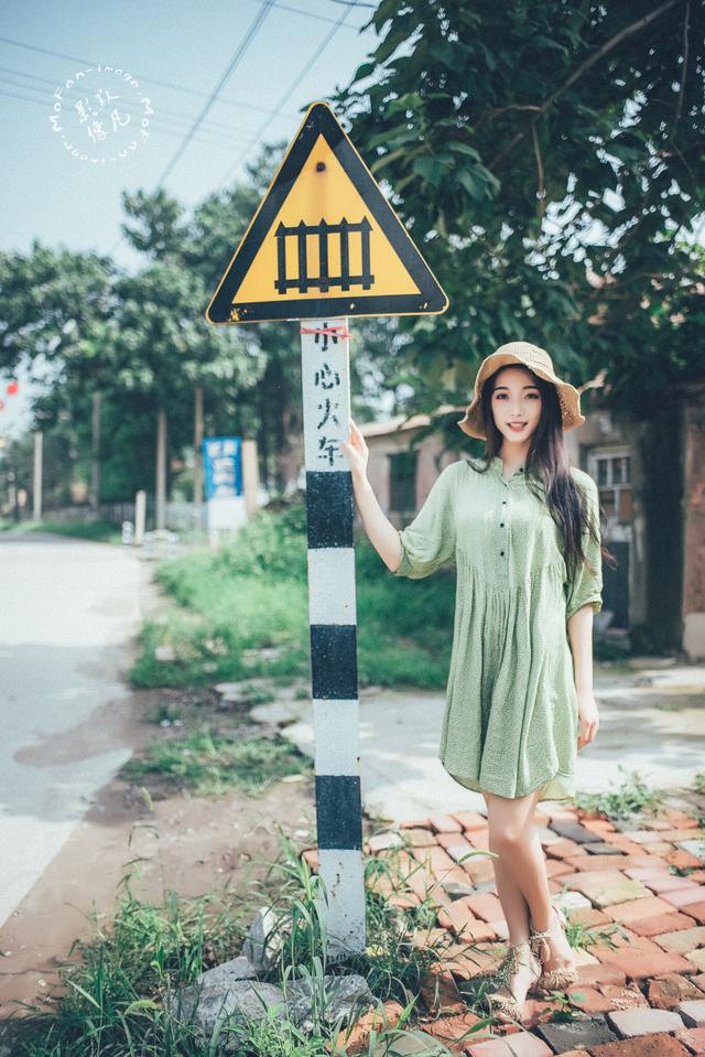 2021微信最新个性签名 你假装不懂，我也故作_你假装不懂