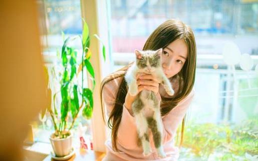 陌陌个性签名00后女生、《百度贴吧》