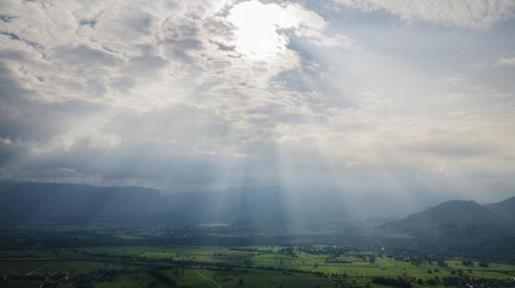 微信个人签名经典语句2021最新版的 爱我你就说出来