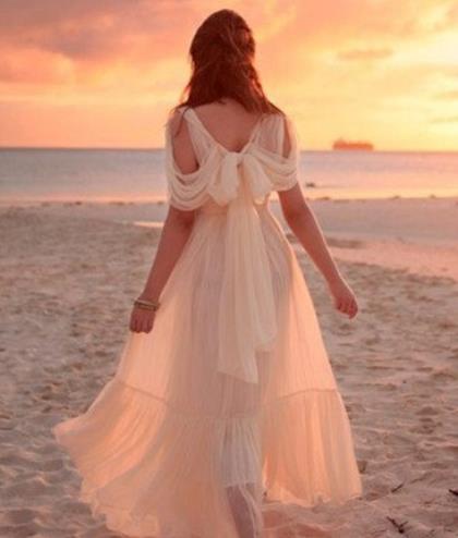 2021女生最新搞笑个性签名